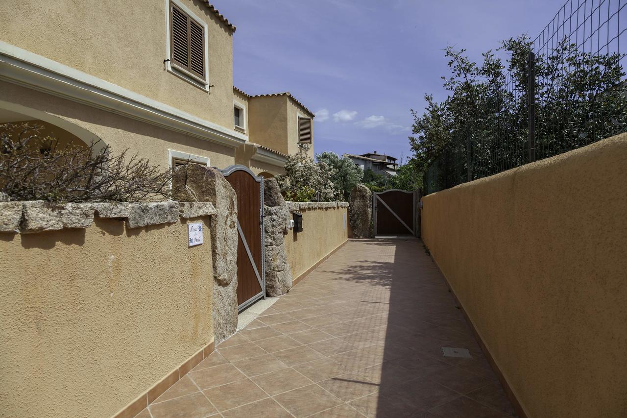 Aria Di Vacanza - Gelsi Olbia Exterior photo